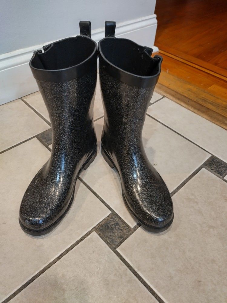Capelli Rainboots Size 9