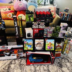 Multiple Last Minute Gifts Available From $3.00 & Up