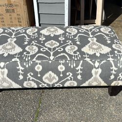 Ottoman bench for end of bed that’s padded