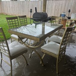 Dinning Room Table And Wine Rack 