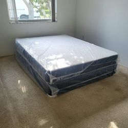 NEW FULL-SIZE MATTRESS AND BOX SPRING 💤