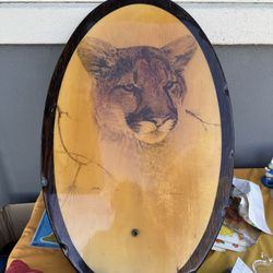 Vintage Lioness Broken Clock