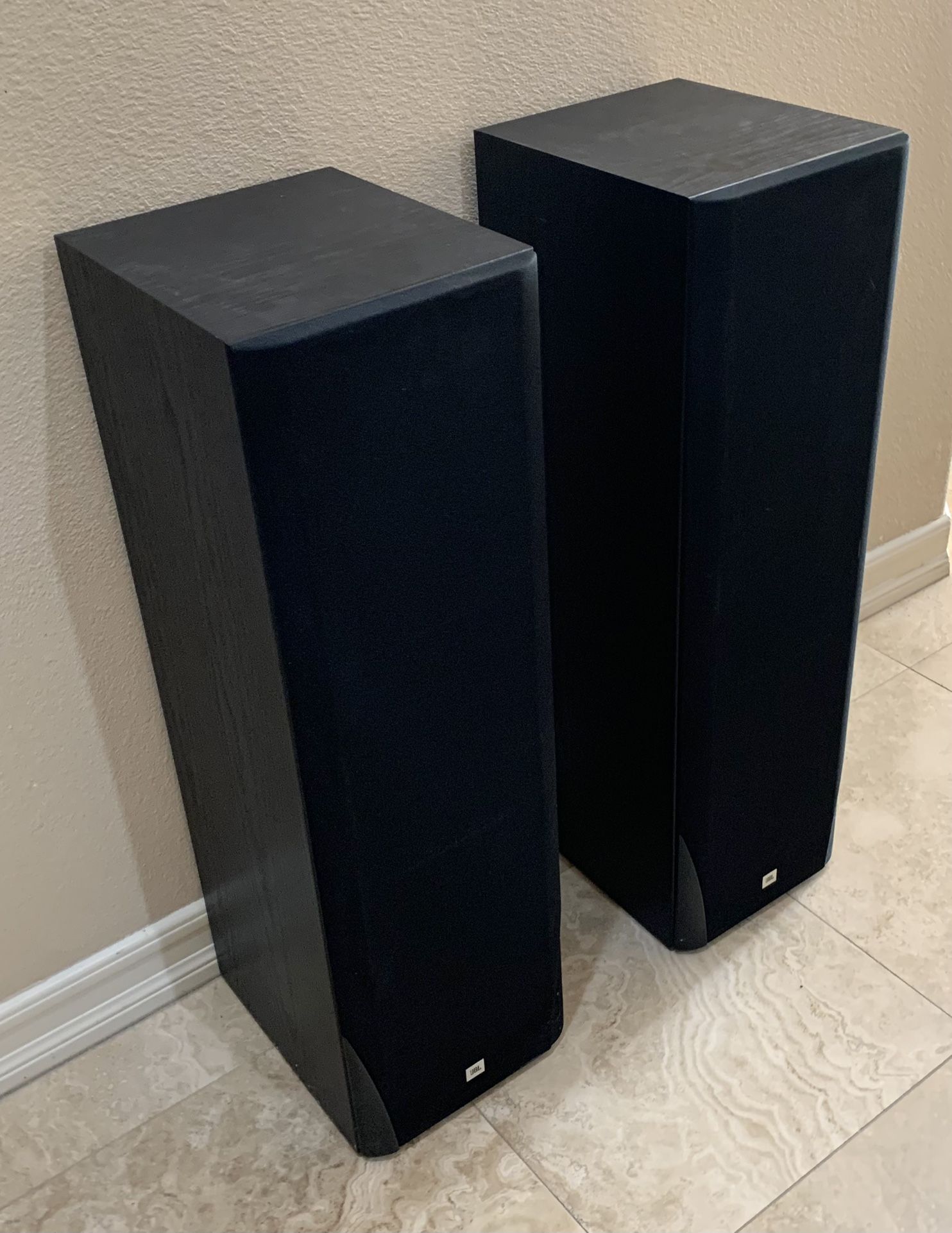 JBL Tower Speaker Set for Sale in Las Vegas, NV OfferUp