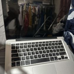 Apple MacBook Pro 14