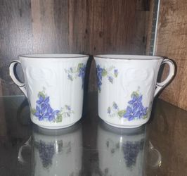 Fine Bone China Cups (2)