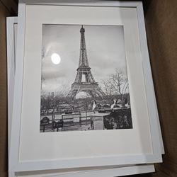 8 White Plasric Frames