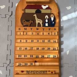 wooden wall perpetual calendar