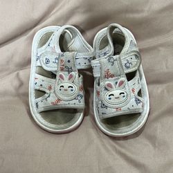 Bunny sandals size 4C