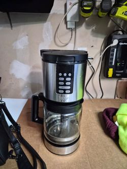 Ninja 14 Cup Programmable Coffee Maker XL Pro - Like New, Only $50!
