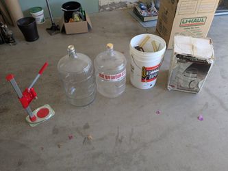 Home brewing equipment (beer/wine)