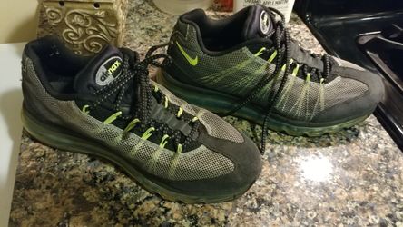 Nike air max low tops 10.5