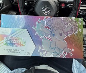 Pokemon Scarlet & Violet Prismatic Evolution Super Premium Collection