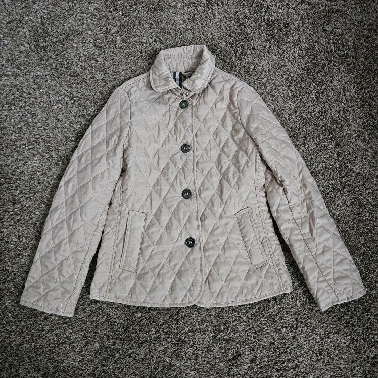 Checkered beige jacket coat size Small S women's 

Excellent condition 

Size small
Approximate measurements 
Armpit to armpit 17" 
Length 23.5"
Sleev
