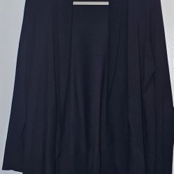 Woman's Cardigan Size Large 