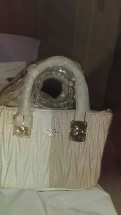 Small guess purse