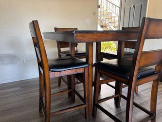Counter Height Dining Table Set with 4 Chairs
