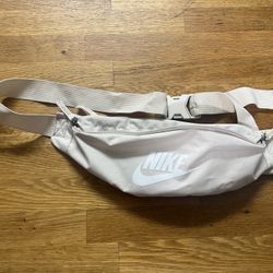 Nike Hip Pack / Sling