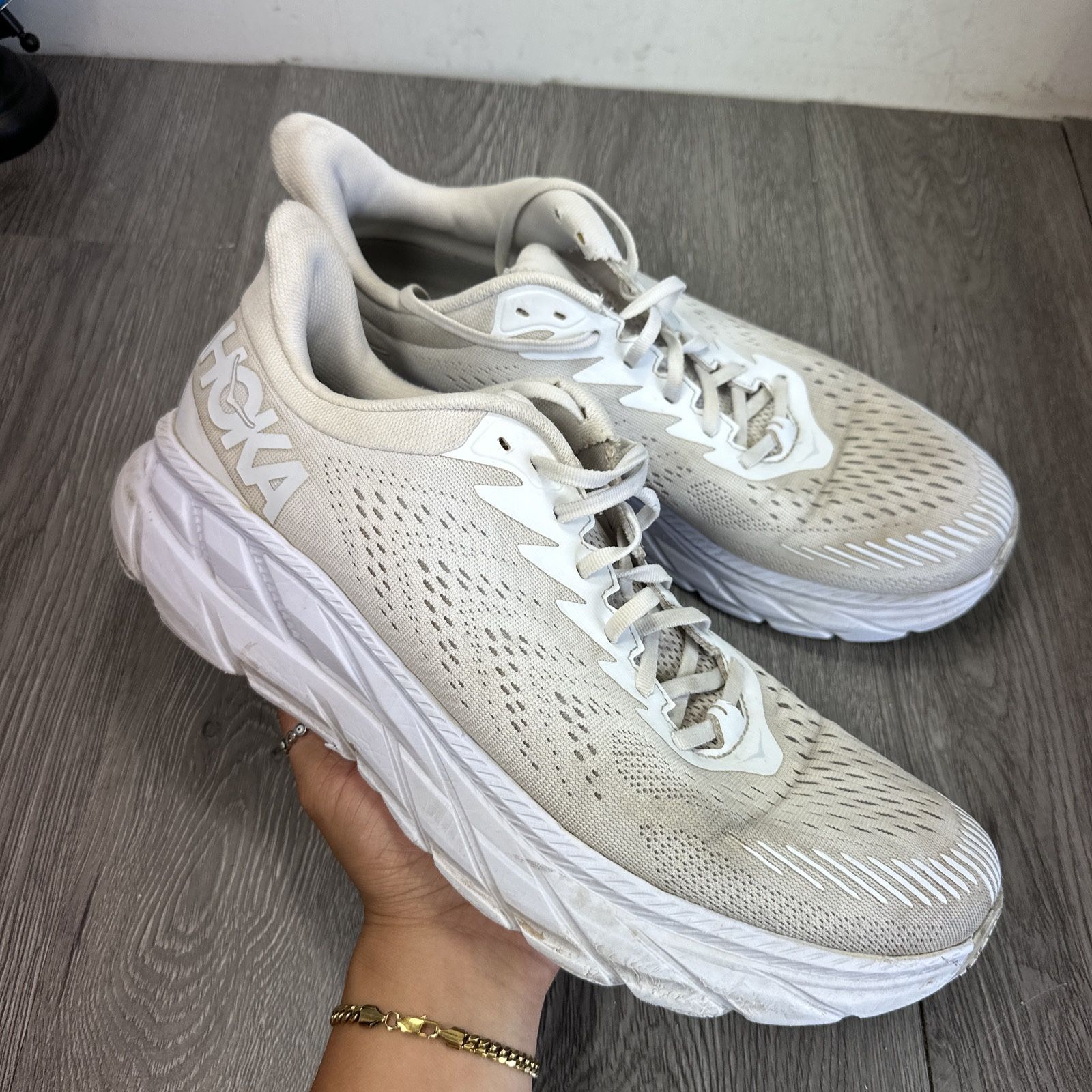 Hoka One One Clifton Triple White Mens Running Shoes 1110508 WWH