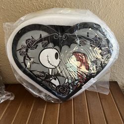 Loungefly Crossbody/Backpack