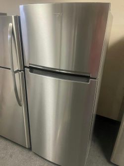 Whirlpool Refrigerator with TopFreezer StainlessSteel