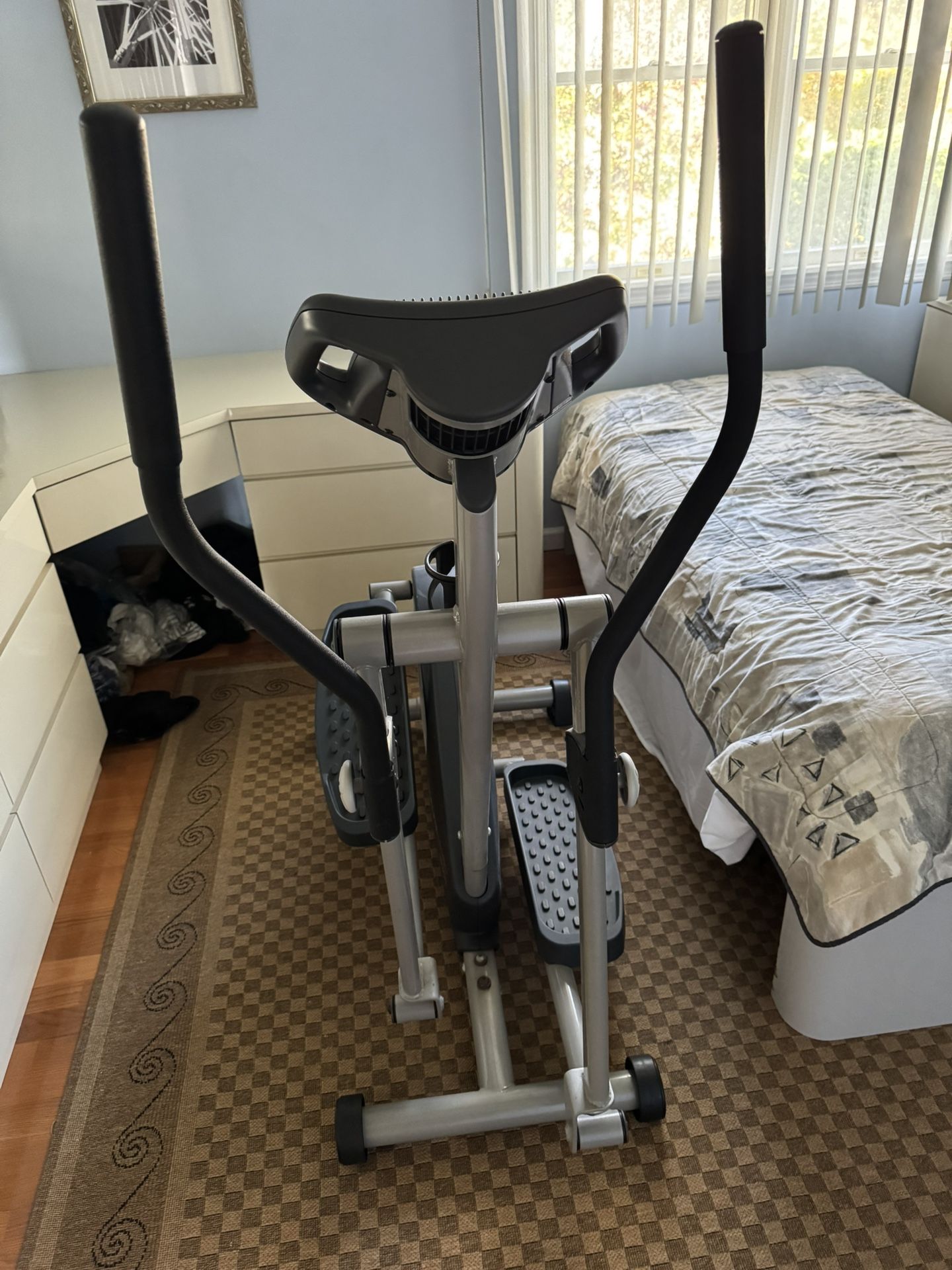 Healthrider h300 elliptical