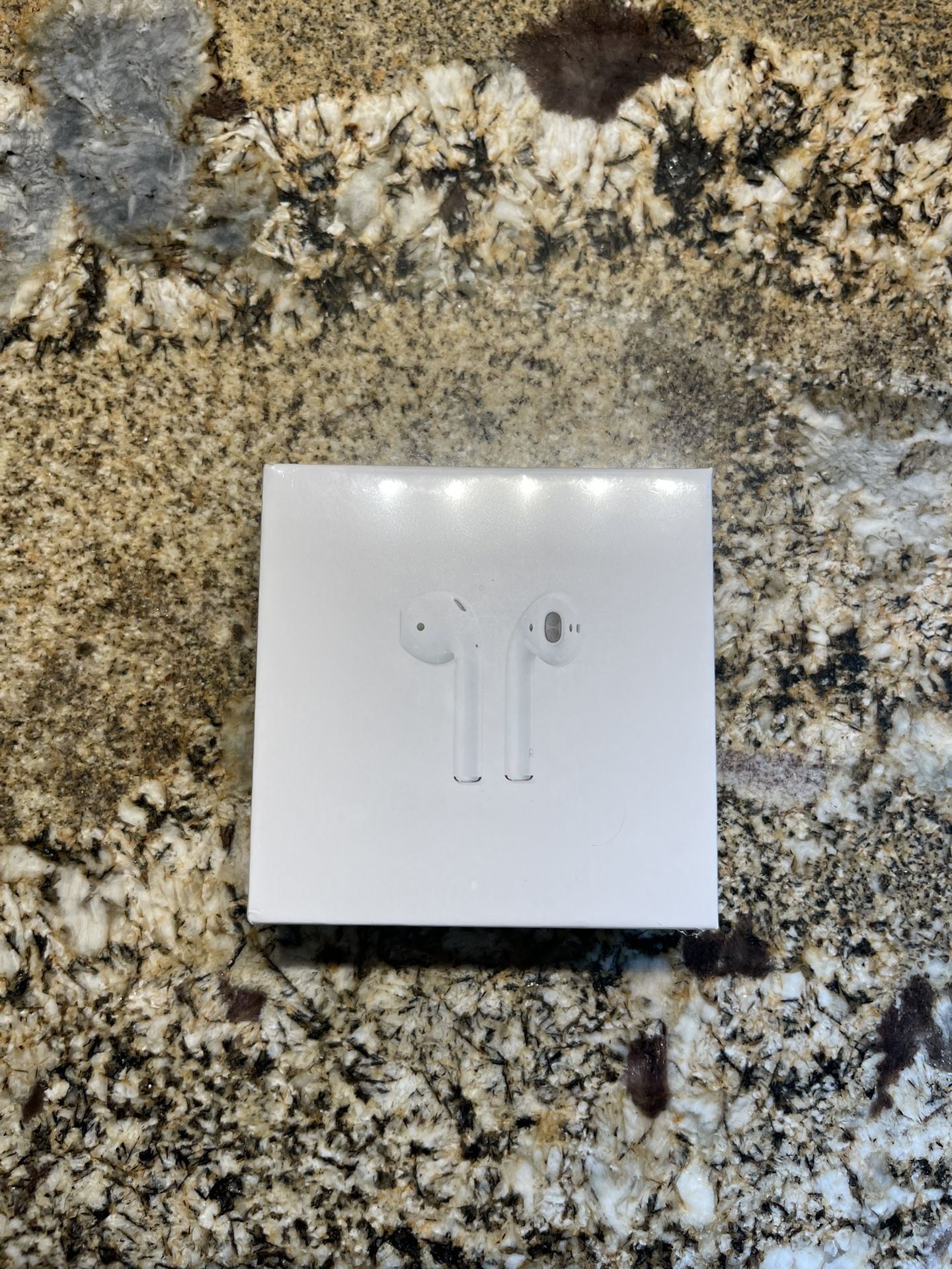 AirPods Gen 2