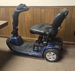 PRIDE VICTORY 9 MOBILITY SCOOTER