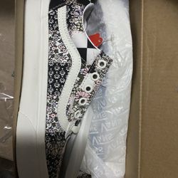 Vans Old Skool Size 5