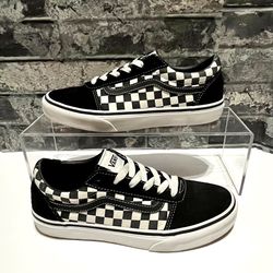 Vans Old Skool Checkerboard Sneakers – Youth 5.5 / Women’s 7 (Good Condition)