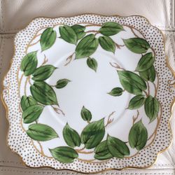 Royal Standard bone china luncheon plate.