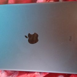 Apple 🍎 Tablet 