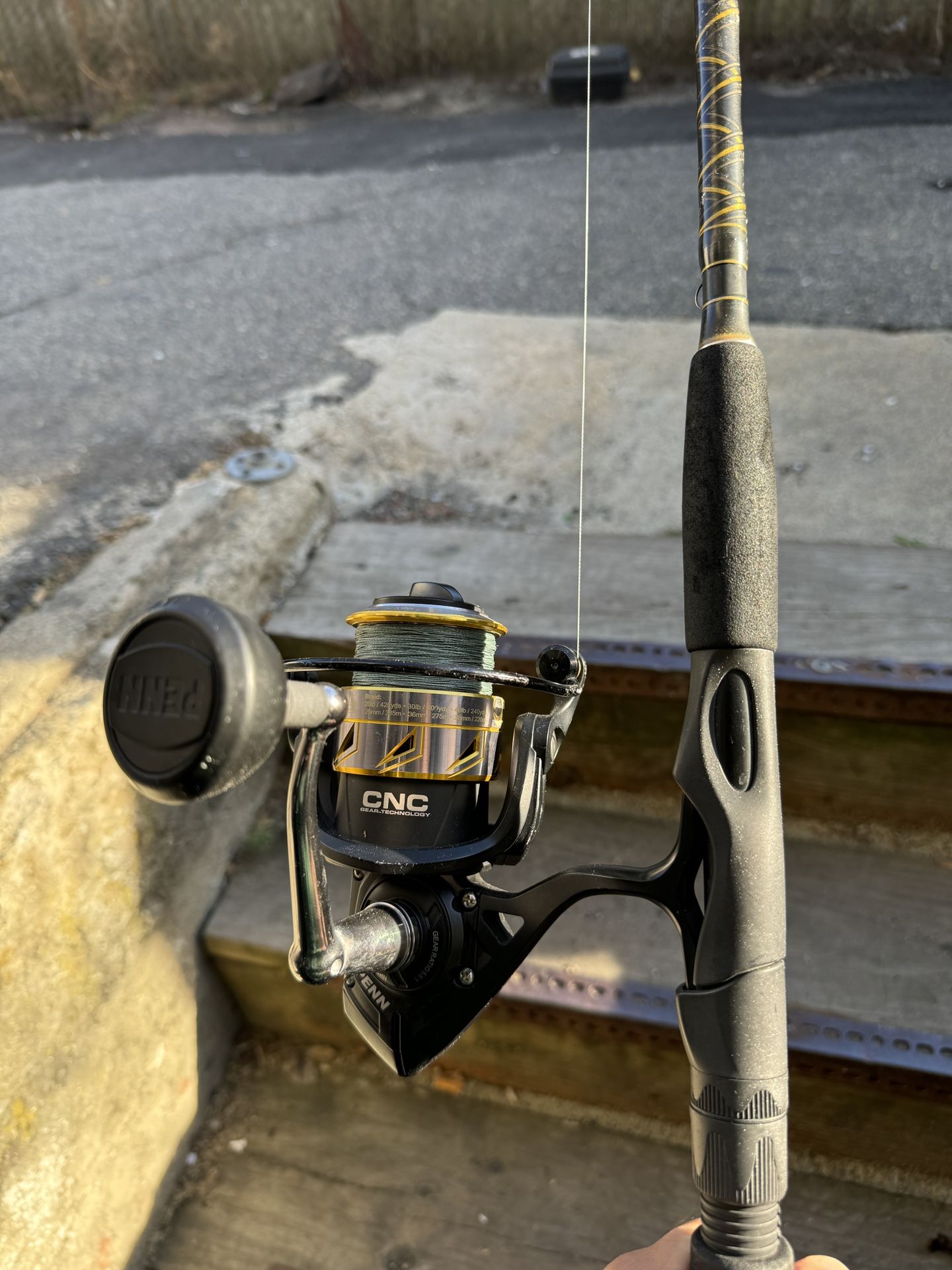 BATTLE III SPINNING ROD & REEL