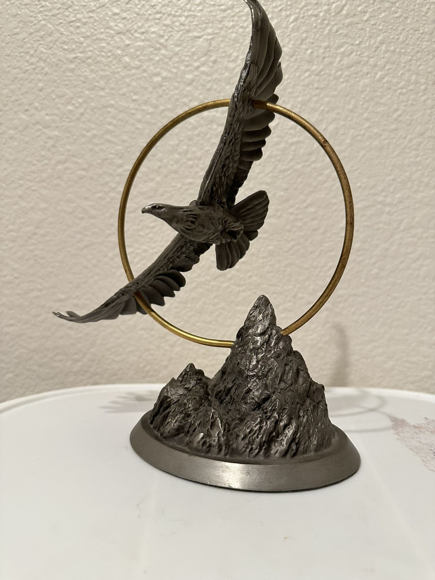 Rare Franklin Mint “Eagle Sunrise” Pewter Sculpture – George McMonigle Design – 24kt Gold-Plated Ring – Vintage Collector’s Piece