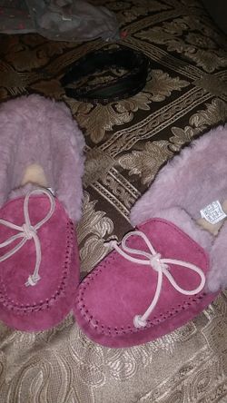 Brand new sz5 uggs kids