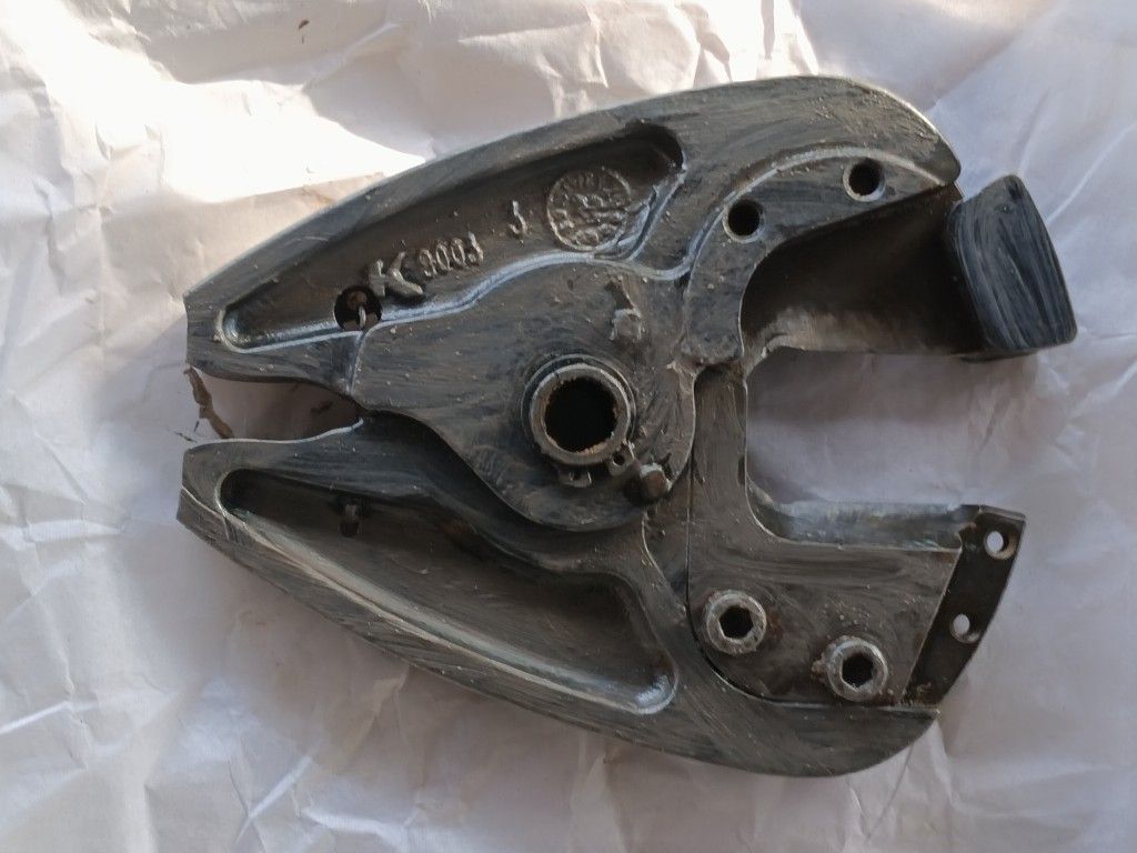 Cutter Jaw