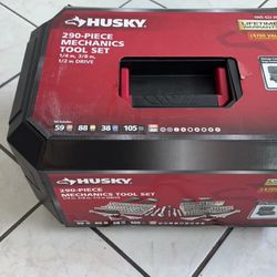 Husky Mechanical Tool Set 