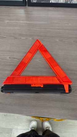 OEM European Folding Emergency Reflective Warning Triangle for Trunk