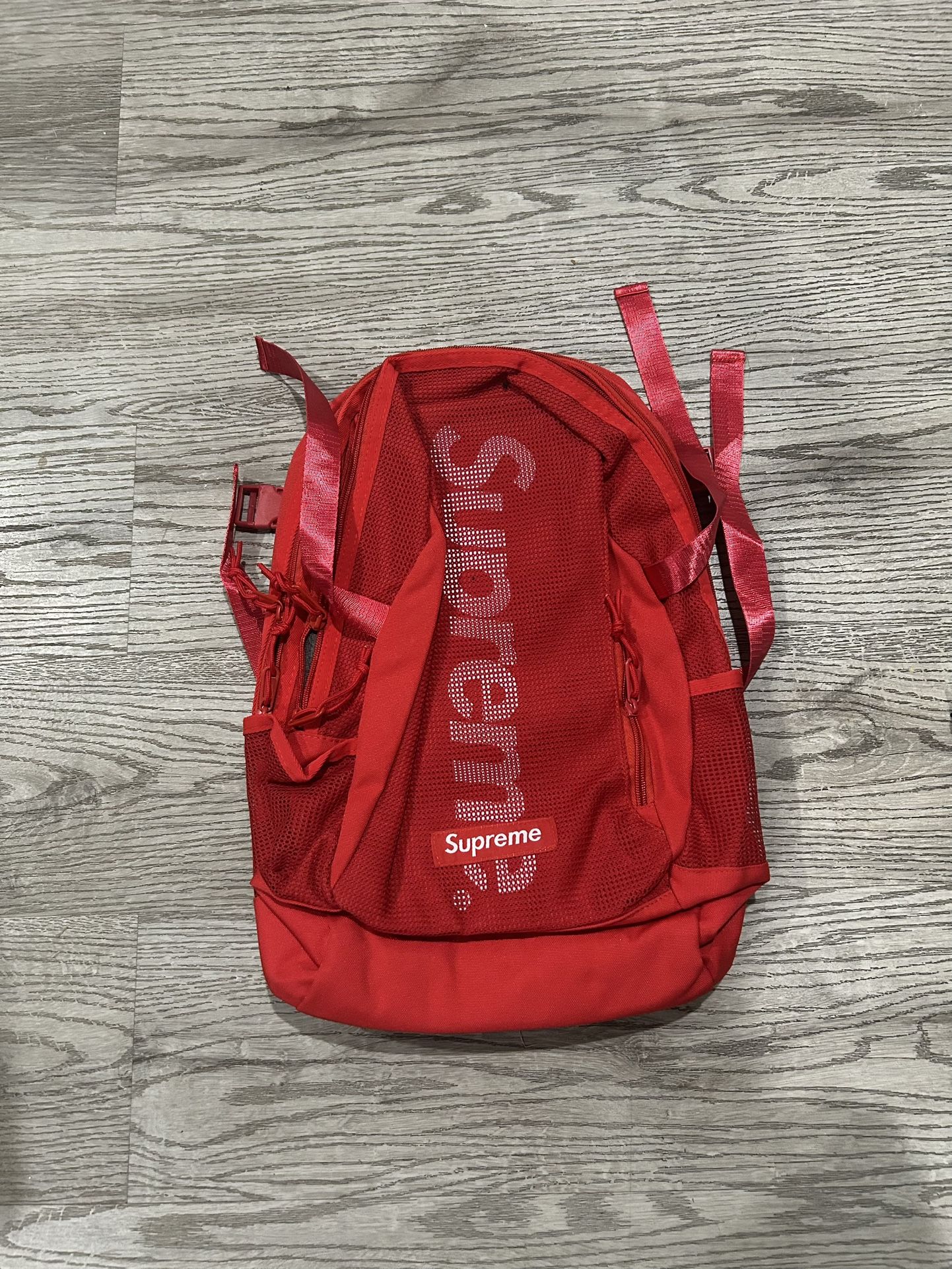SUPREME BACKPACK RED