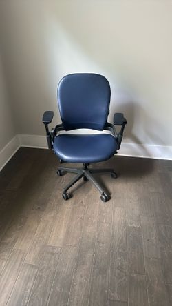 Steelcase leap office chair 