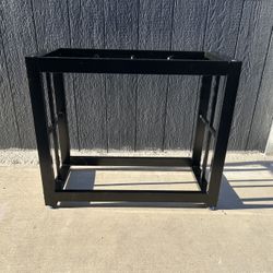 Black Metal 40 Gallon Tank Stand (Check Desc.)