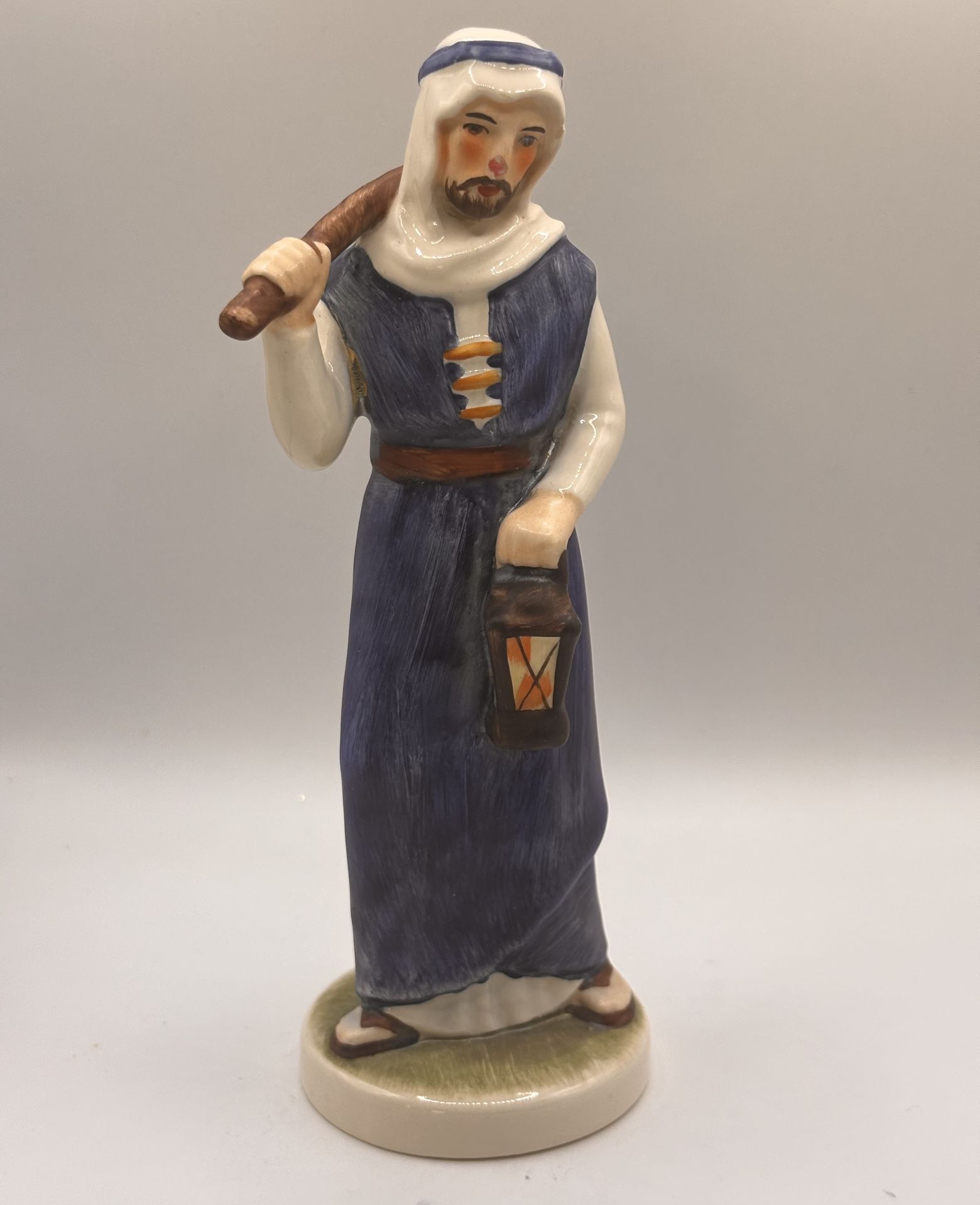 Vintage Goebel St. Joseph Nativity Figurine – 1961 (Model ROB 405/B)🔵Read Full Description Below🔵