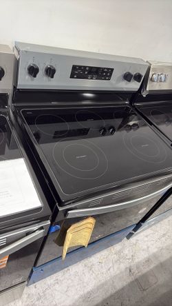 Whirlpool electric. Range stove stainless steel