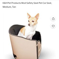 The K&H Pet Products Mod Safety Pet Seat provides you with a portable, convenient way to keep your pet secure while driving. This unique pet seat