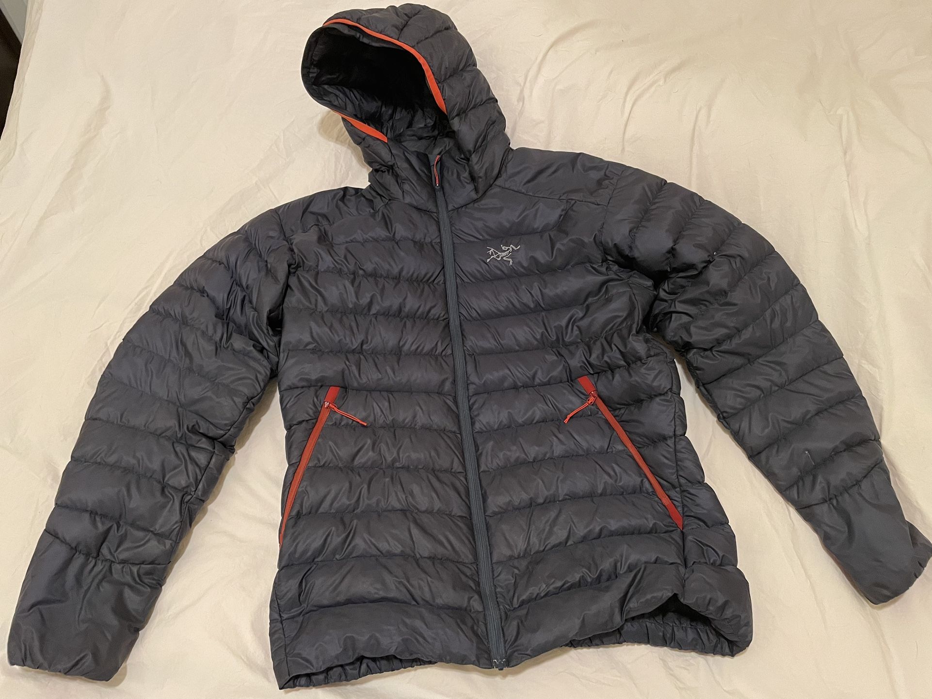 Arc’teryx cerium LT Hoodie men’s medium