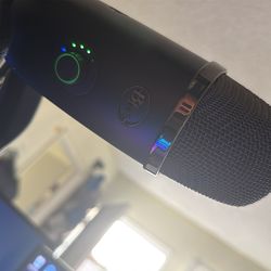 Blue yeti x