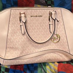 Good Used Condition Michael kors Pink Purse 