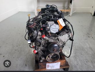 07 Cadillac escalade PART OUT