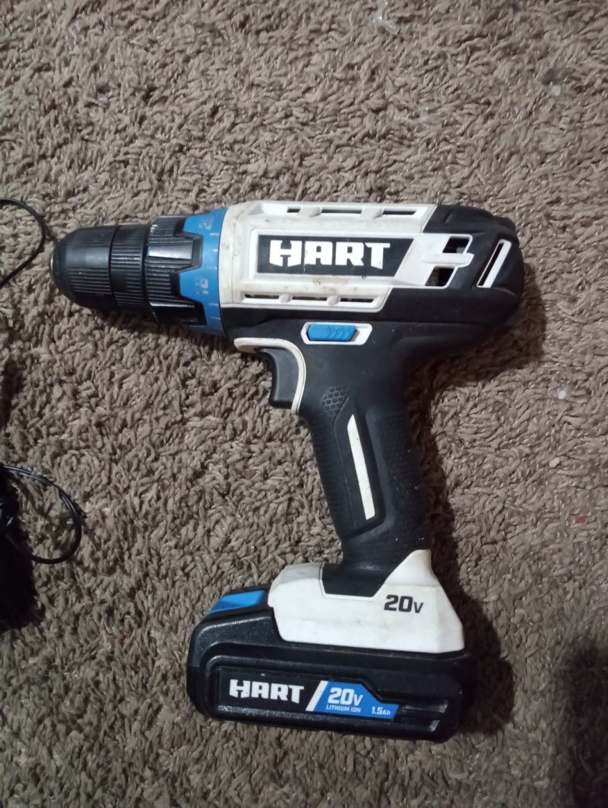 HART 20-Volt 1/2-inch Cordless Drill/Driver Kit, (1) 1.5Ah Lithium-Ion Battery, Gen 2