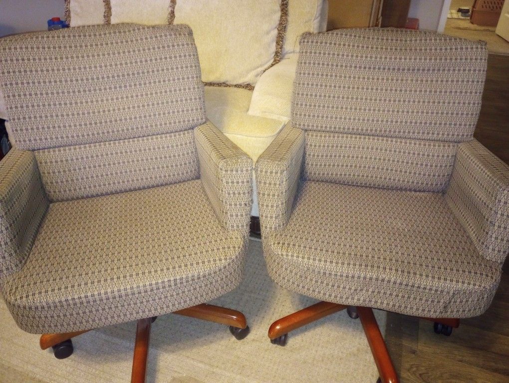 2 Office Chairs