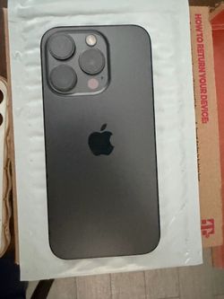 iPhone 14 Pro in Great Condition